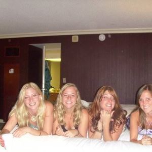 Meet your Posher, Jennifer